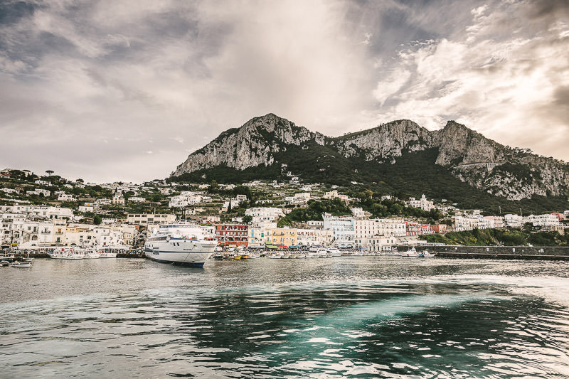 Capri from the boat - photo by Gabriele Fani photographer